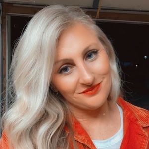 Meet your Posher, Lindsay